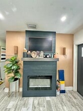 651 E 38th St in Hialeah, FL - Building Photo - Building Photo