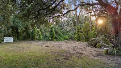 4905 Nesmith Rd in Plant City, FL - Building Photo - Building Photo
