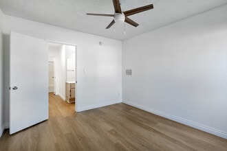 CPA - Casa Patrina in Granada Hills, CA - Building Photo - Interior Photo