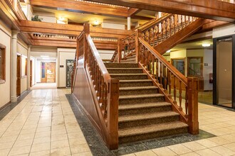 Block 6 Apartments in Fargo, ND - Foto de edificio - Interior Photo