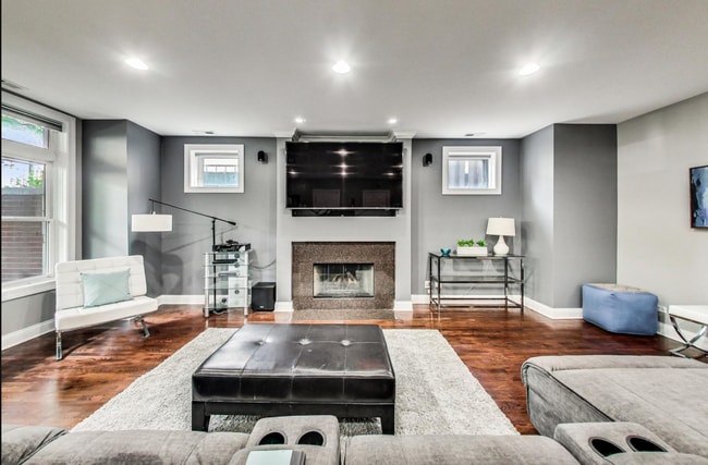 453 N May St, Unit GN in Chicago, IL - Foto de edificio - Building Photo