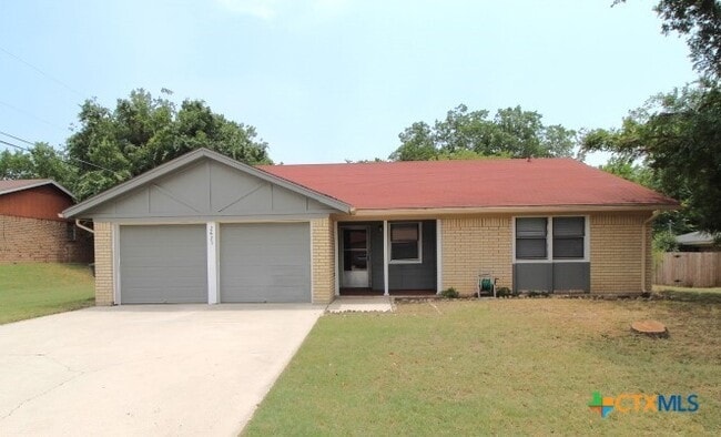 property at 2625 Phyllis Dr