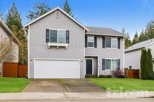 2254 SW Siskin Cir in Port Orchard, WA - Building Photo