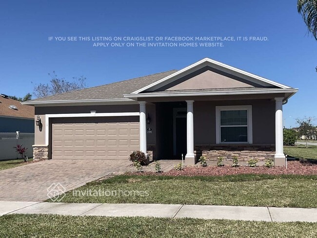 property at 2141 Bridgeport Cir