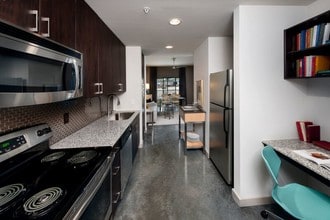 Cottonwood Westside in Atlanta, GA - Foto de edificio - Building Photo