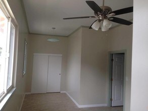 17 Kauila St in Honolulu, HI - Foto de edificio - Building Photo