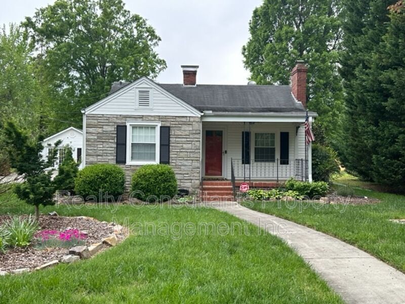 519 Dick St in Gibsonville, NC - Building Photo