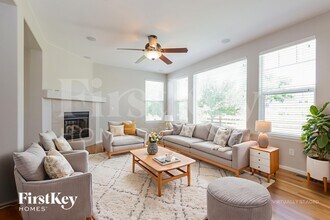 10518 Ouray St in Commerce City, CO - Foto de edificio - Building Photo