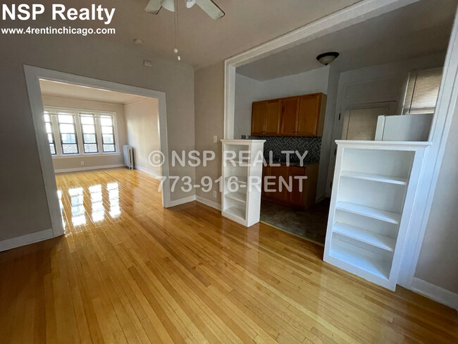 property at 1323 W Estes Ave