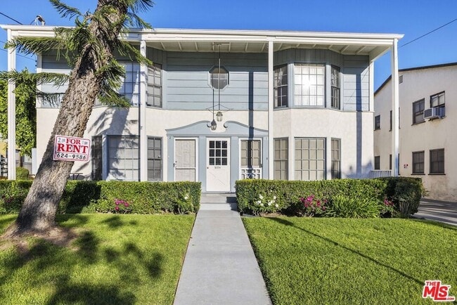 property at 5324 Vantage Ave