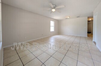 8364 Eaton Ave in Jacksonville, FL - Building Photo - Building Photo