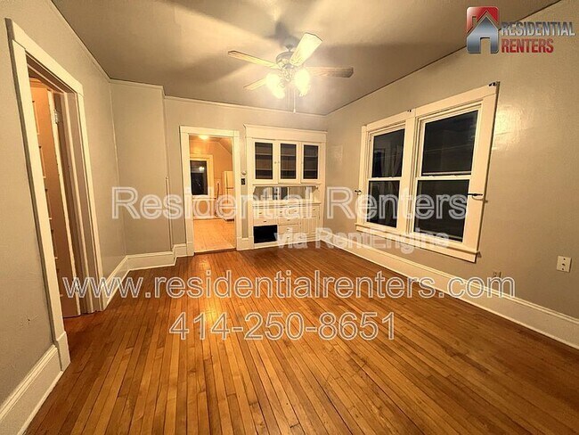 234 N 37th St in Milwaukee, WI - Building Photo - Building Photo