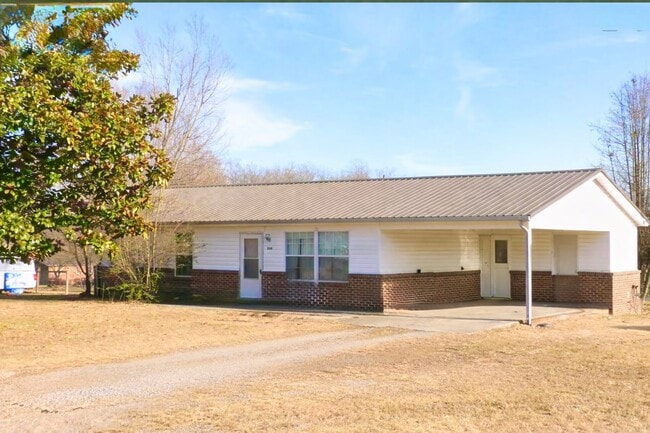 property at 506 Davis St