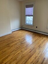 527 Willow Ave in Hoboken, NJ - Building Photo - Building Photo