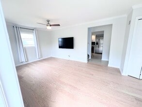 15 Andover Pl in Bloomfield, NJ - Building Photo - Building Photo