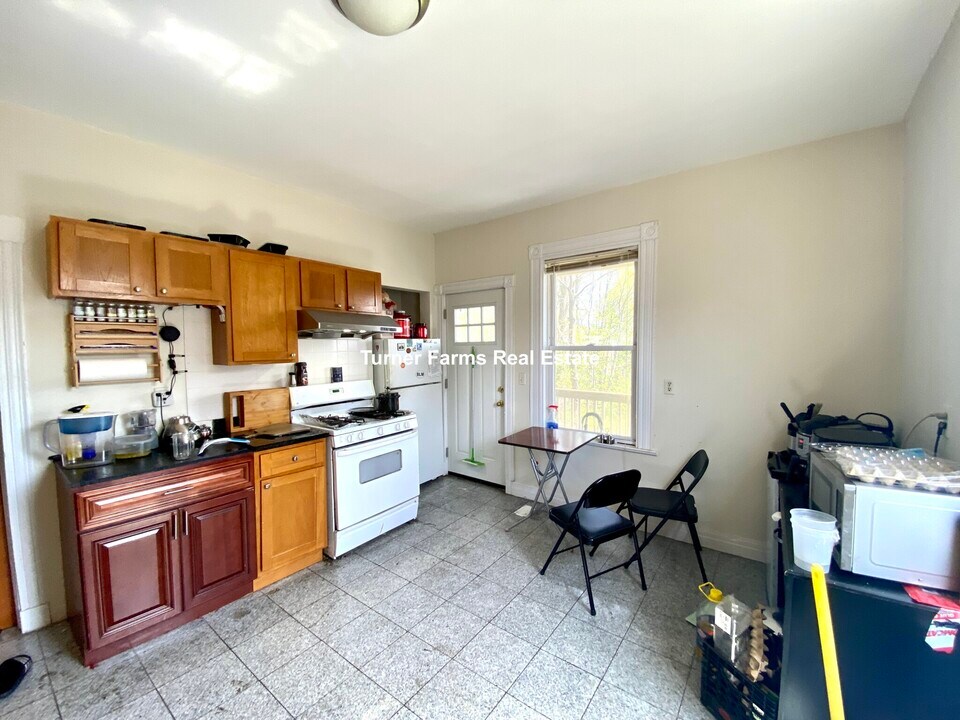 190 Highland St, Unit 2 in Boston, MA - Building Photo