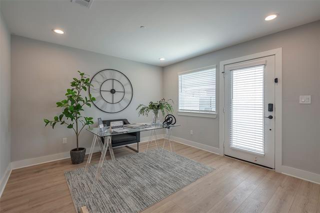 1423 N Carroll Ave in Dallas, TX - Building Photo