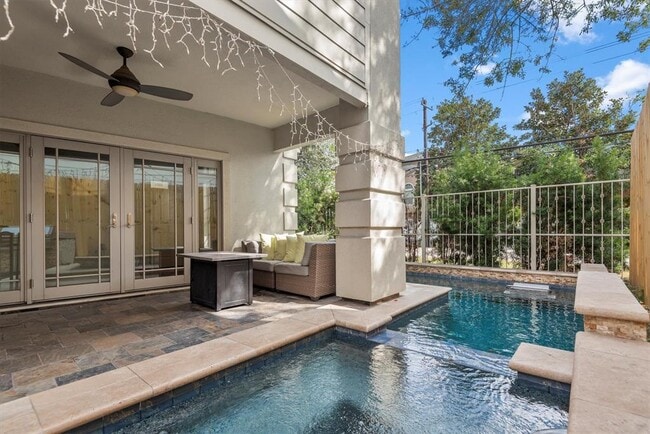 701 Roy St in Houston, TX - Building Photo - Building Photo
