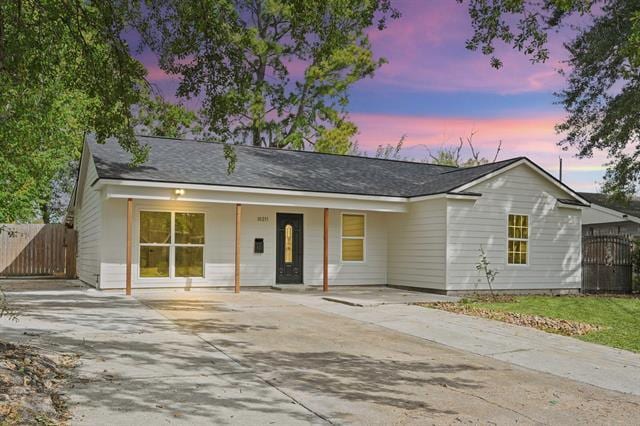 10211 Glenmawr Dr in Houston, TX - Building Photo - Building Photo