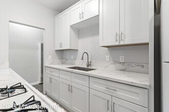 722 Maine Ave in Long Beach, CA - Building Photo - Building Photo