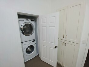 98 Beltzhoover Ave in Pittsburgh, PA - Building Photo - Building Photo