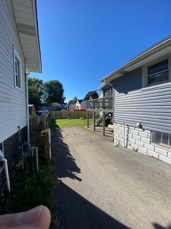 4012 Henderson Ave in Louisville, KY - Building Photo - Building Photo