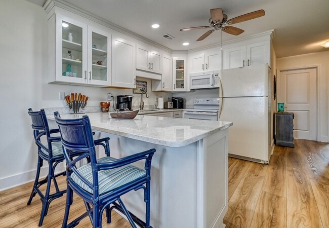 231 Port Dr in North Topsail Beach, NC - Building Photo - Building Photo