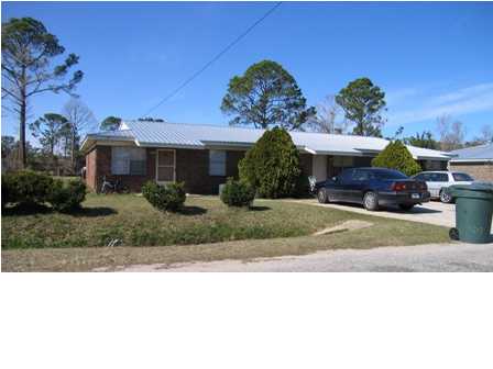 921-923 Bremen Ave in Pensacola, FL - Foto de edificio - Building Photo