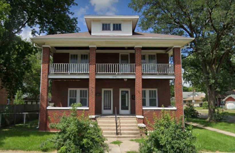 1928 16th Ave in Rockford, IL - Building Photo