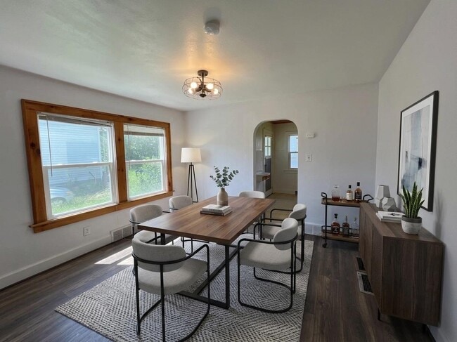 property at 3406 Victory Ave