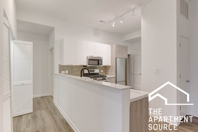 2550 S Wabash Ave in Chicago, IL - Foto de edificio - Building Photo