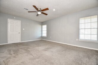 8308 John St in Houston, TX - Building Photo - Building Photo