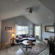 1413 Santa Monica St in San Antonio, TX - Building Photo - Building Photo