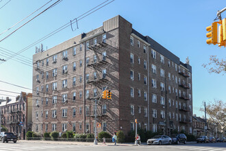 760 67th St in Brooklyn, NY - Building Photo - Building Photo