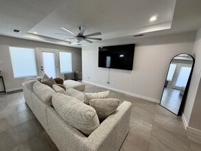 4010 Ave Fenix Dr in El Cenizo, TX - Building Photo - Building Photo