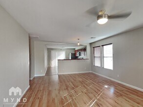 669 W Silver Reef Ct in Casa Grande, AZ - Foto de edificio - Building Photo