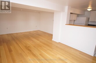 30 Doerr Rd in Toronto, ON - Building Photo - Building Photo