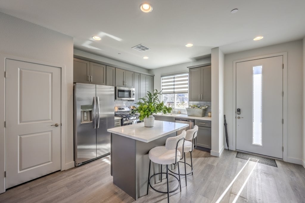 Serenity Townhomes in Las Vegas, NV - Foto de edificio