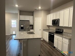 8419 Brahma Plns Rd in Temple, TX - Building Photo - Building Photo
