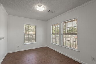 144 Varsity Drive in Huntsville, TX - Building Photo - Building Photo
