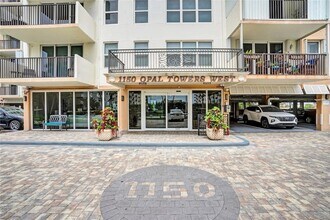 1150 Hillsboro Mile, Unit 1016 in Hillsboro Beach, FL - Foto de edificio - Building Photo