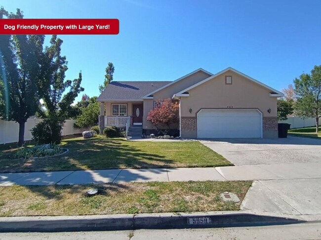 property at 5959 Moon Shadow Dr