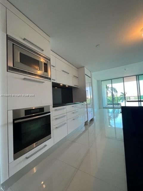 property at 900 Biscayne Blvd