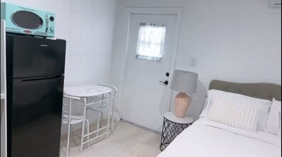 3122 Eleuthera Ln, Unit Apt 101 in Orlando, FL - Building Photo - Building Photo