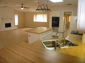 56105 Diamondhead Dr E in Diamondhead, MS - Building Photo - Building Photo