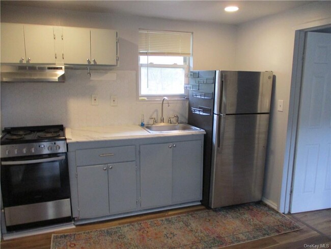 41 Sunny Acres Rd-Unit -3 in Wallkill, NY - Building Photo - Building Photo