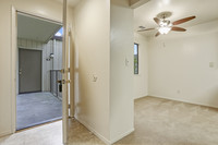 Stamford Court Apartments in Stockton, CA - Building Photo - Building Photo