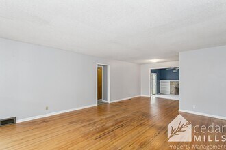 2617 W 24th St N in Wichita, KS - Building Photo - Building Photo