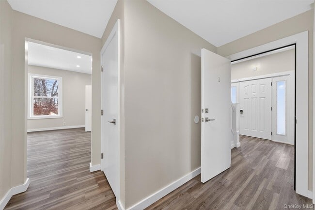 303 Main St in Hurleyville, NY - Building Photo - Building Photo