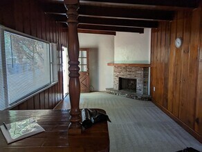 25128 Feijoa Ave in Lomita, CA - Foto de edificio - Building Photo